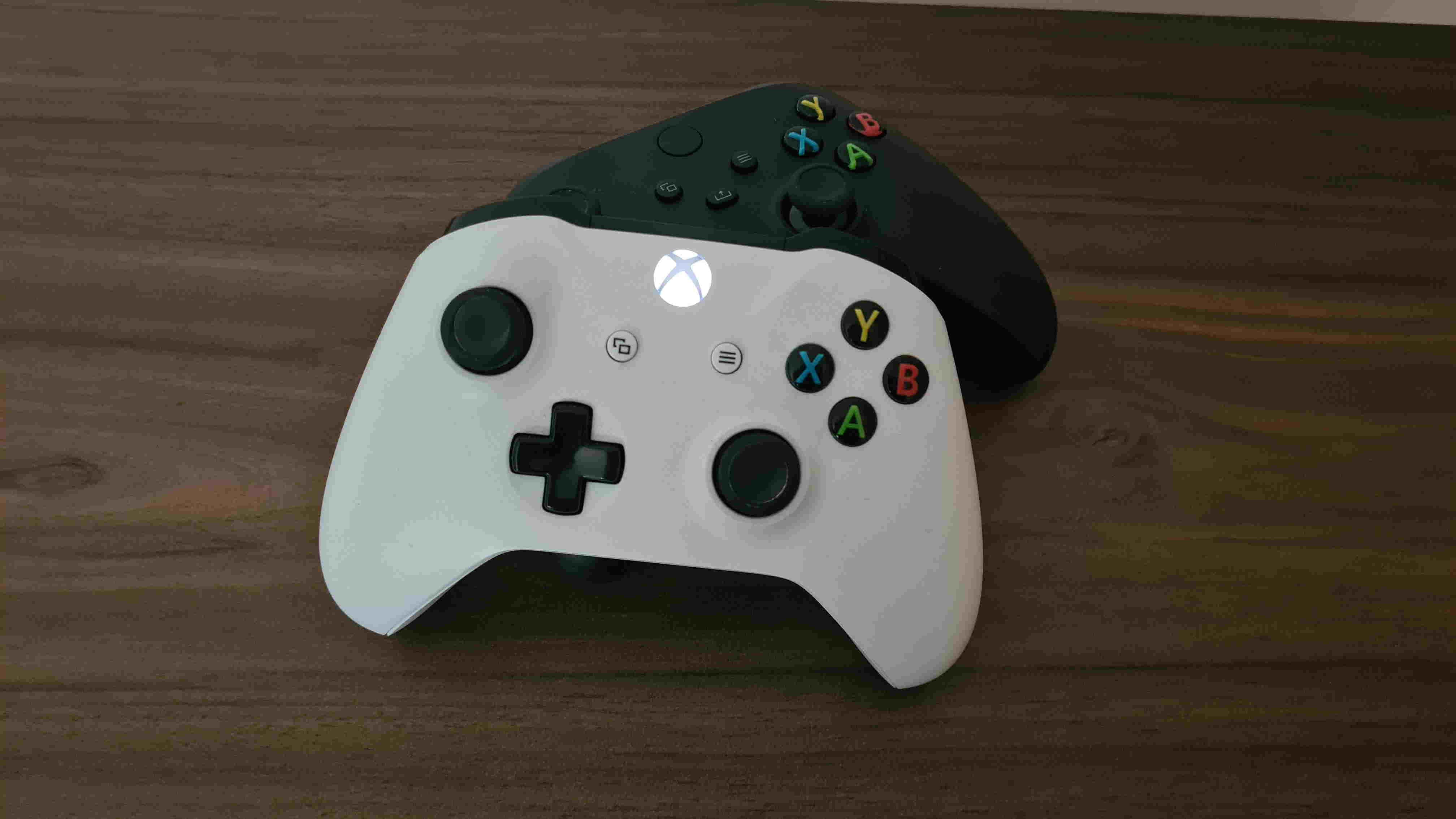 Contrôleurs Xbox One