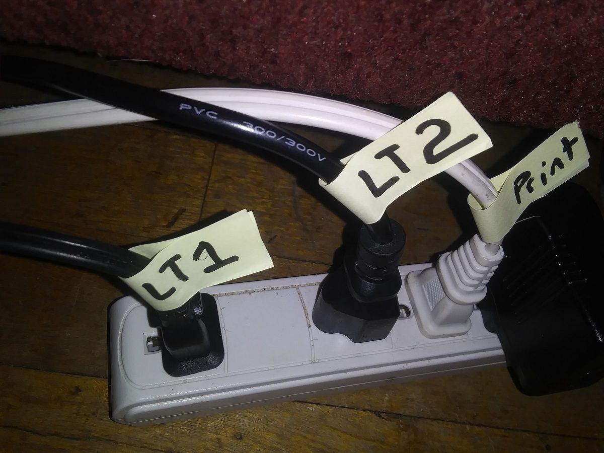 Simple labels for power cords