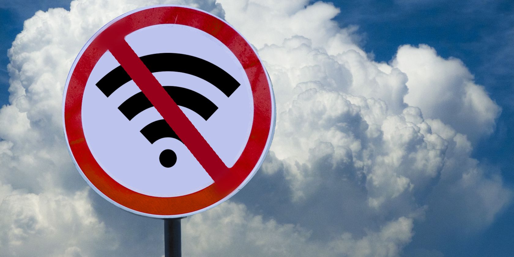 A no Wi-Fi icon beside the sky