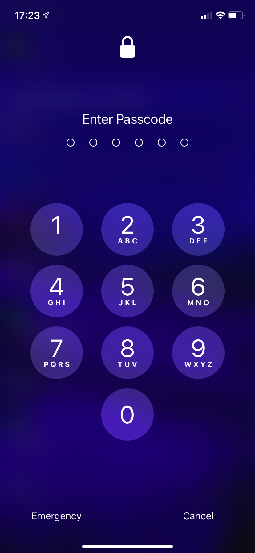 iPhone Lock Screen