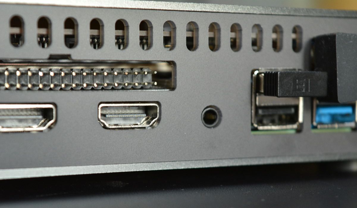 DeskPi Pro Raspberry Pi case USB