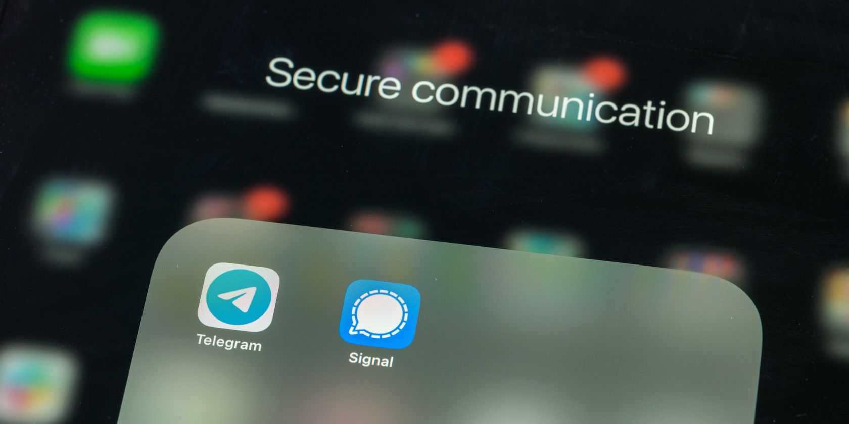 Encrypted messaging apps