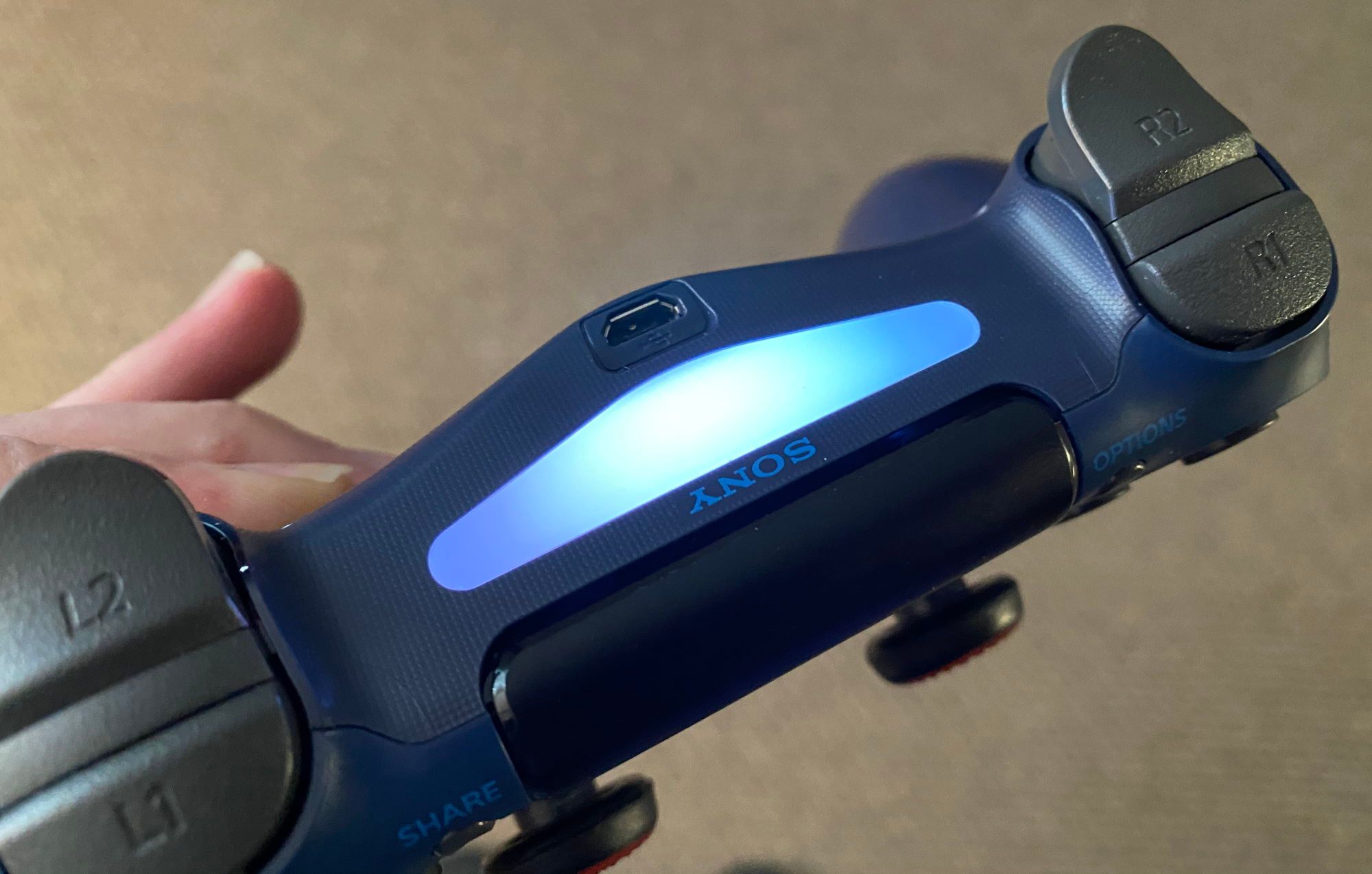 How to troubleshoot DUALSHOCK 4 wireless controller issues (Ireland)