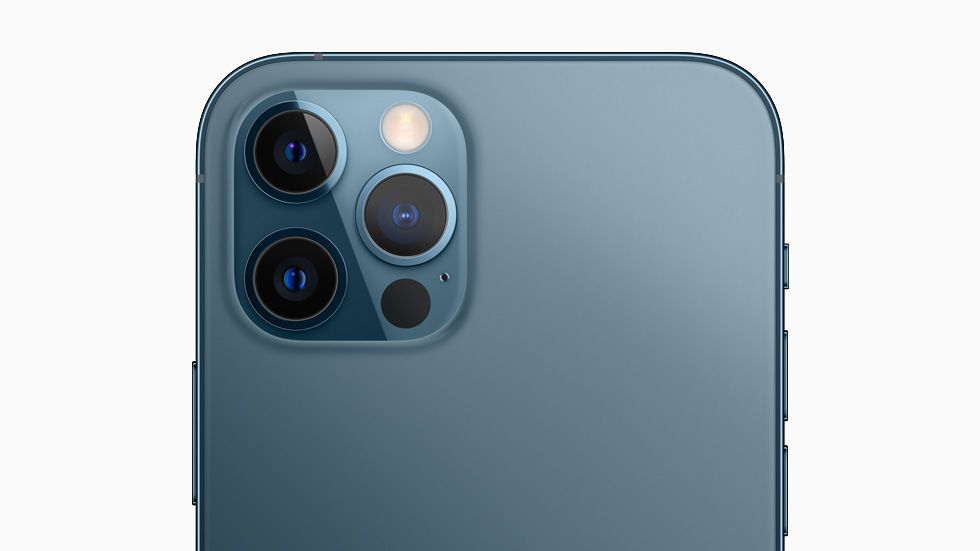 iPhone 12 Pro/Max Back in Pacific Blue