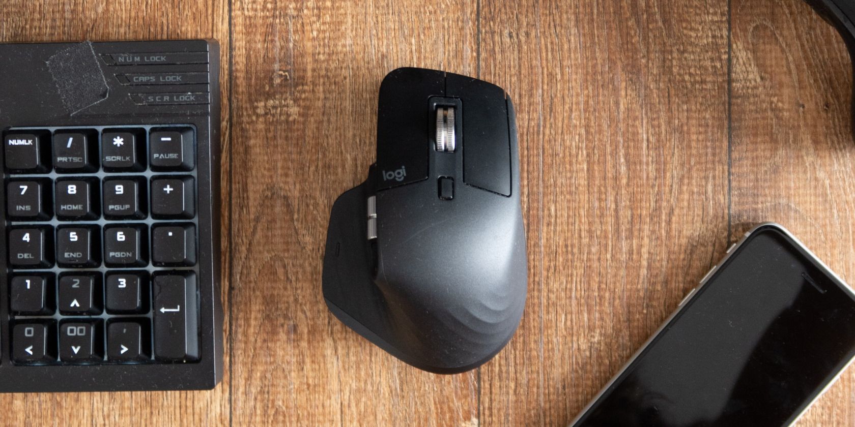 Connect a mouse and keyboard for Linux gaming