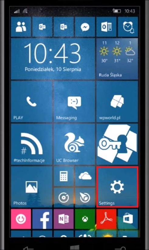 The apps screen on a Windows Phone, with the Settings menu highlighted