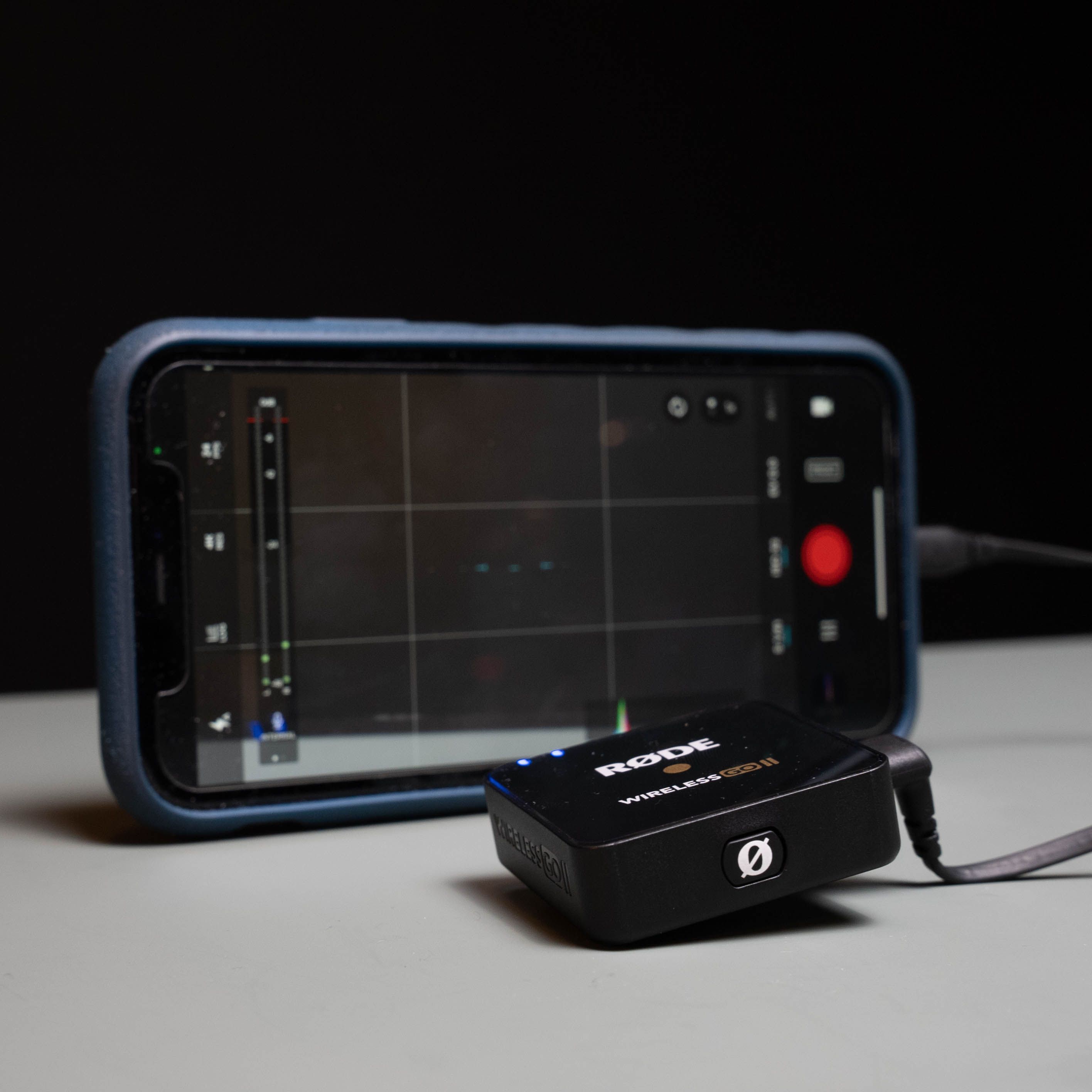 Rode Wireless Go II Transmitter Connected to iPhone 11