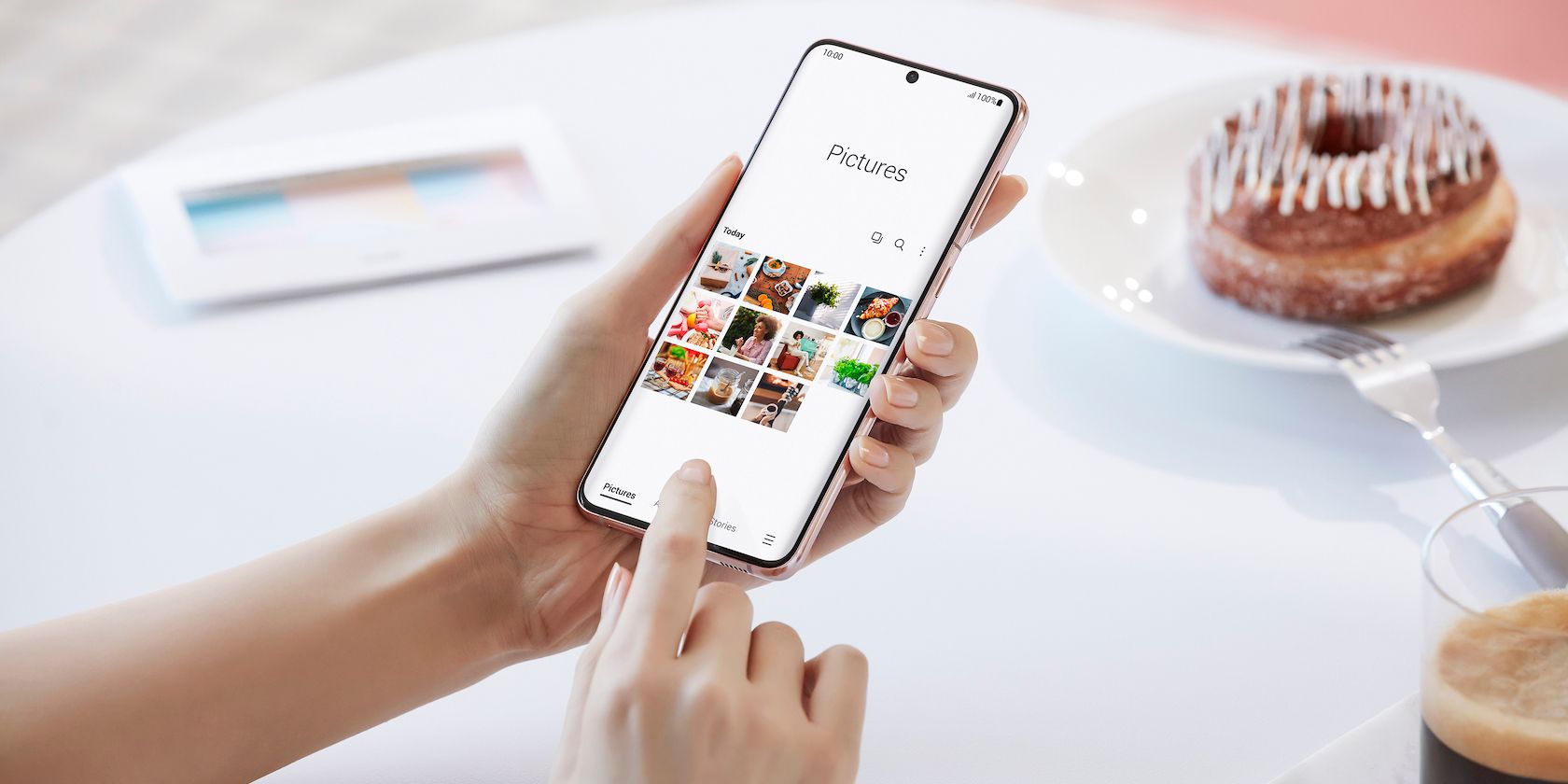 Samsung Galaxy S21 vs. iPhone 12: Was sollten Sie kaufen? - galaxy s21 hands on