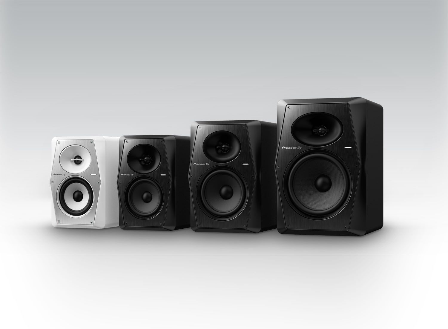 pioneer VM-series speakers VM-50 VM-70 and VM-80 lined up