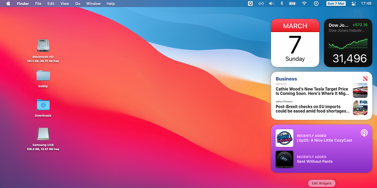 A screenshot showing macOS widgets in Notification Centre
