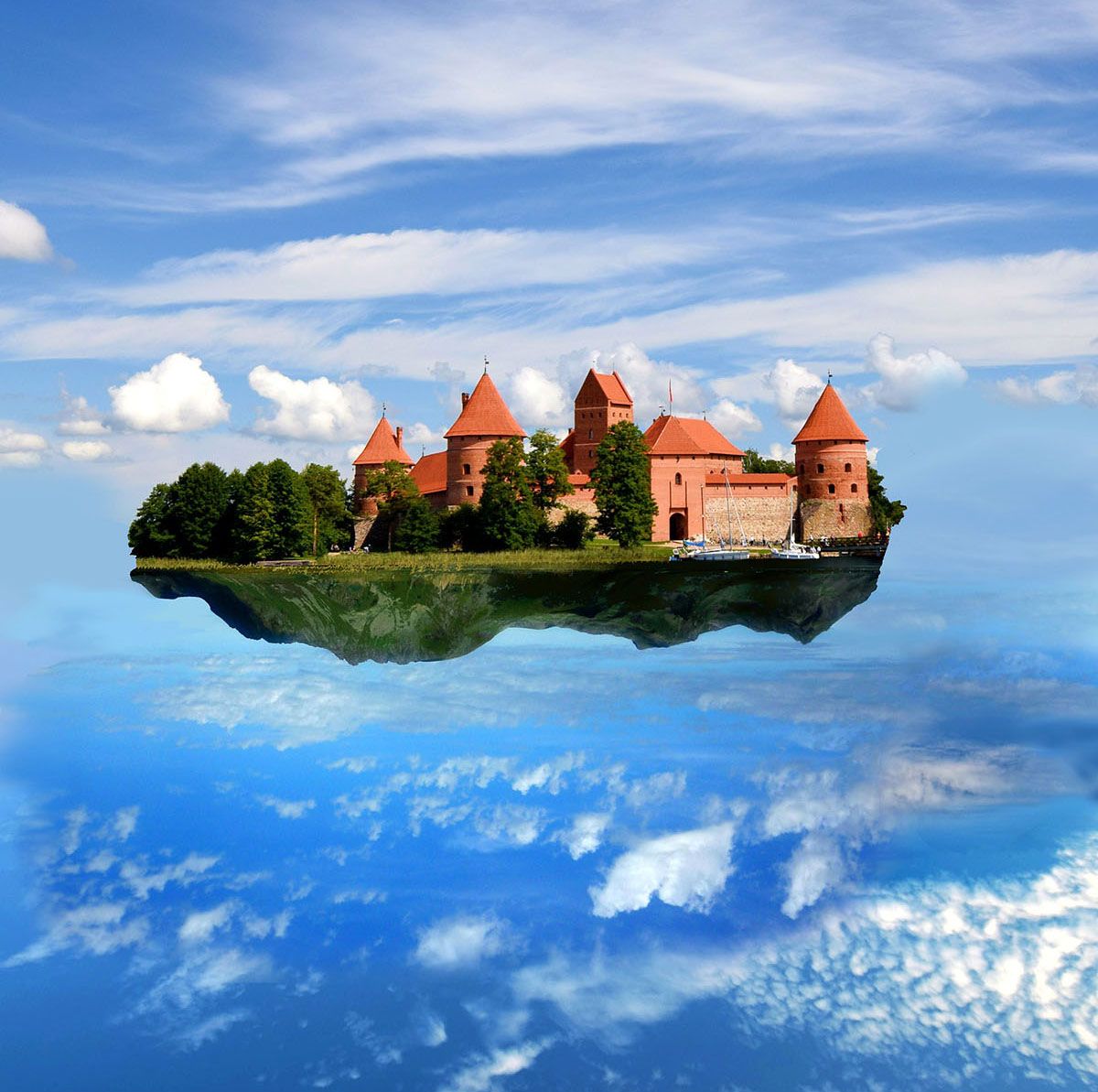 23 lustige Photoshop-Ideen, an die Sie vielleicht nicht gedacht haben - Castle in the sky