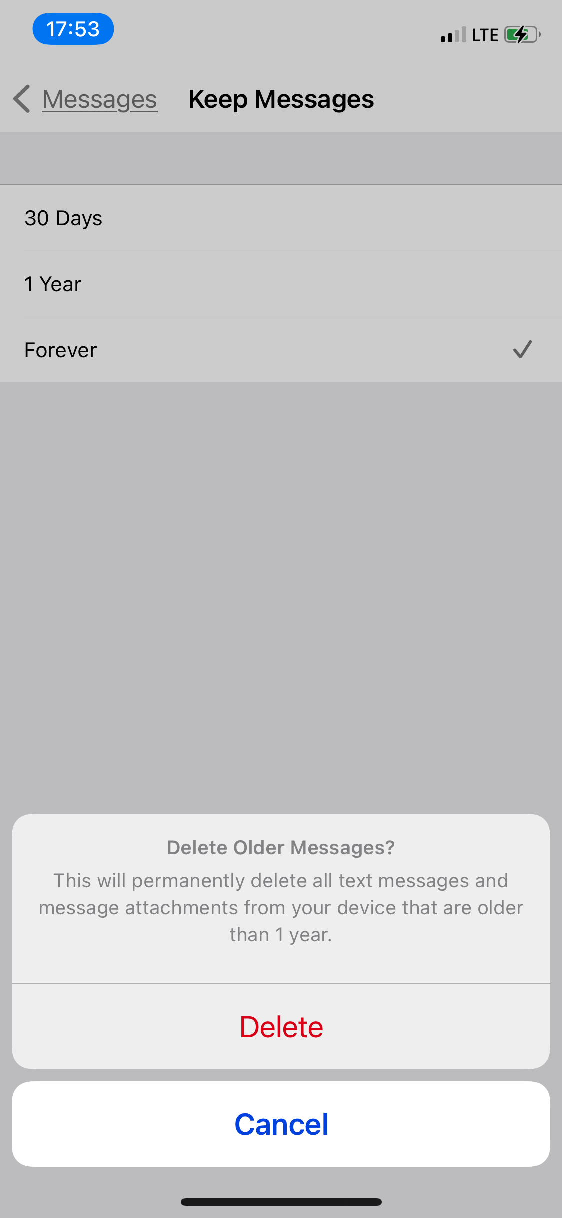 iPhone Message settings screenshot with Delete Older Messages prompt.
