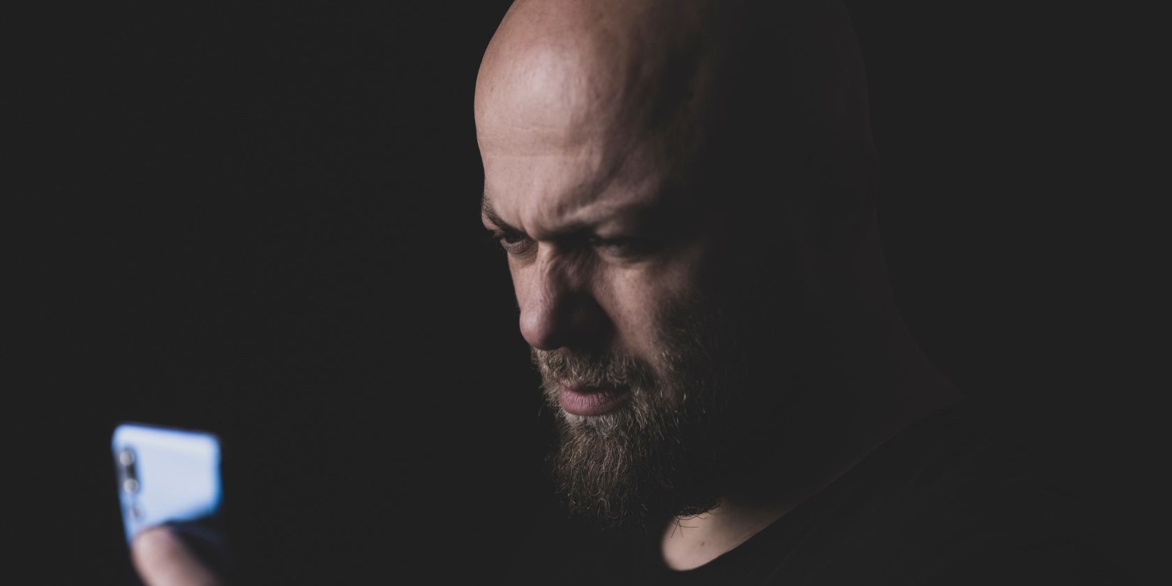 How to Avoid Flashing and Strobing Lights on Android