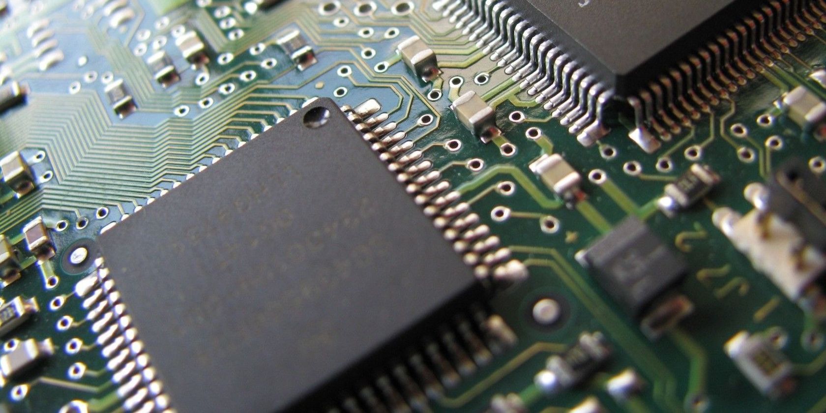 Semiconductor Chip on Motherboard