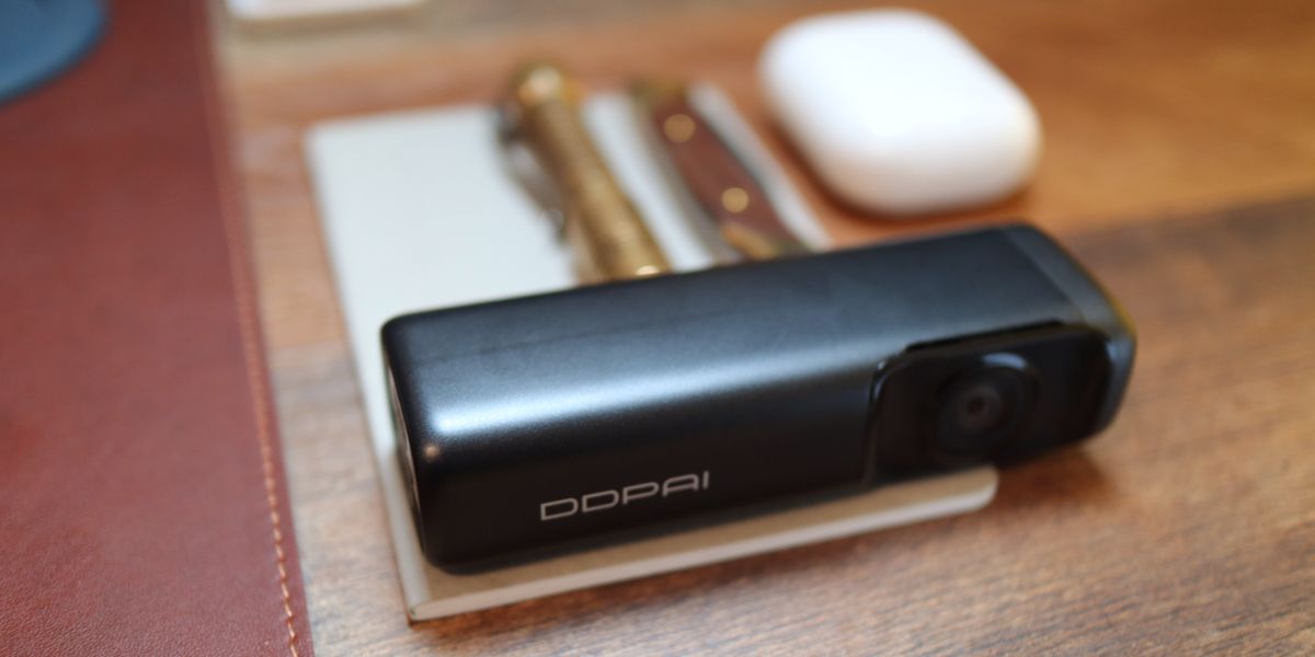 Die DDPai Mini5 Dash Cam Bewertung: 4K-Video, praktischer Onboard-Speicher, schreckliches Audio - DDPai 4K On Notepad