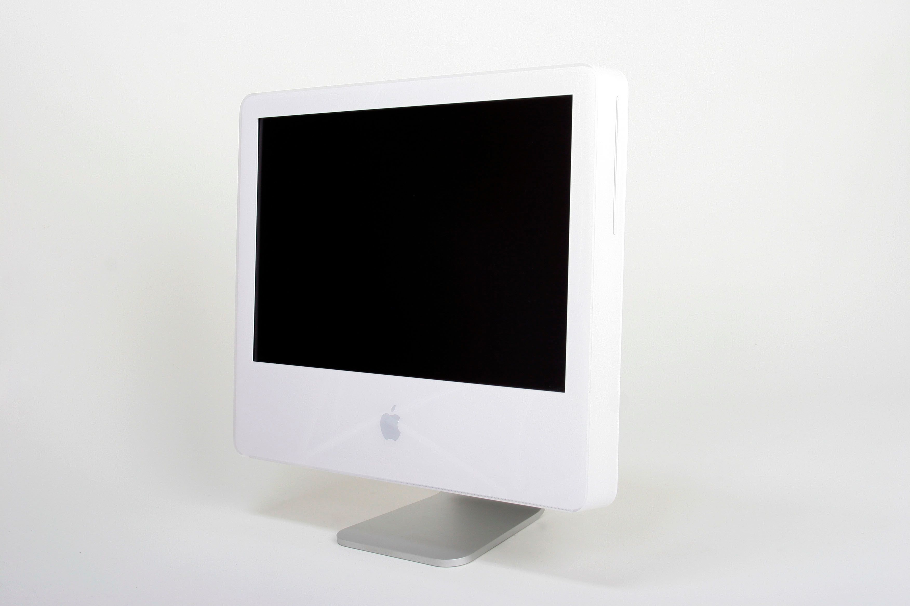 An iMac G5 sits at a 3/4 angle on a white background