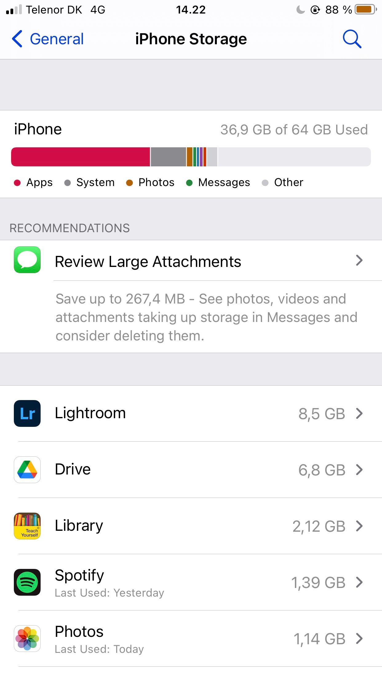 screenshot with iphone storage