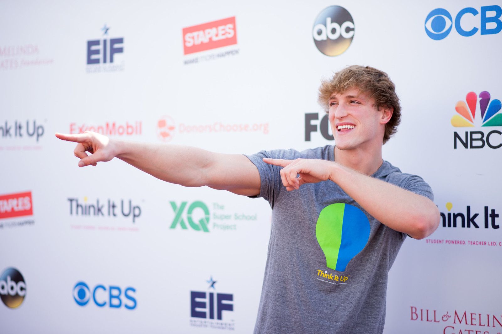 Logan Paul at the Think It Up foundation red carpet, September 2015