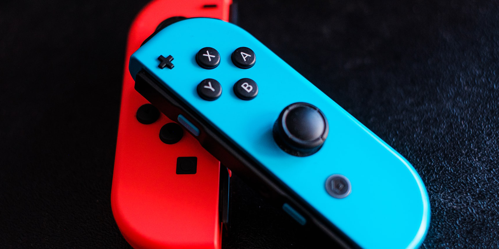 Red and Blue Nintendo Switch Joy-Cons