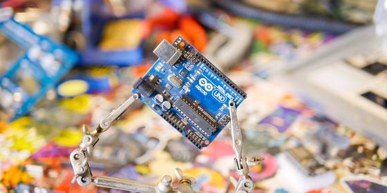 What Is Arduino? What Can You Do With It? Explained