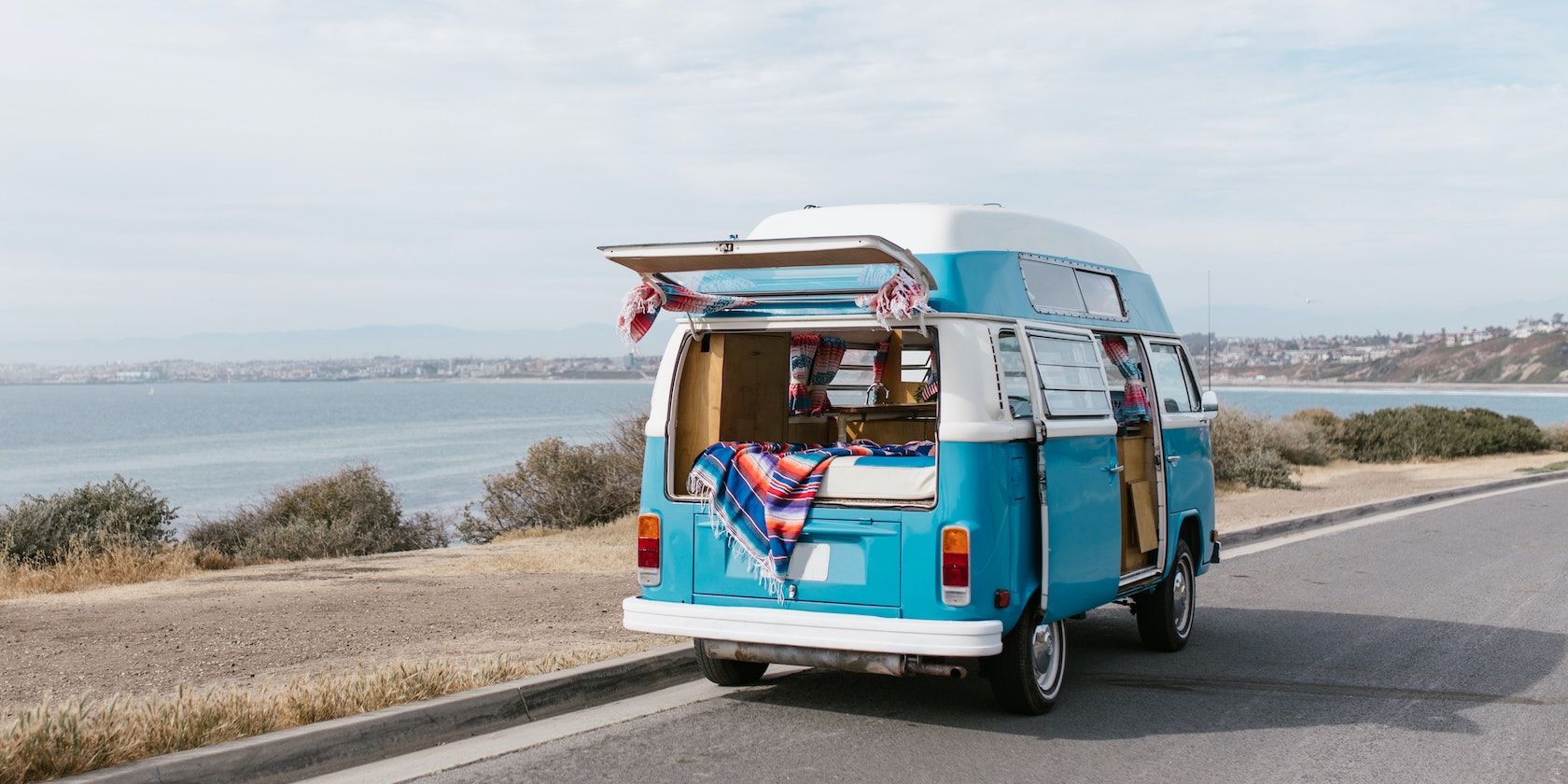 The Best Websites and Online Resources for Van Travellers