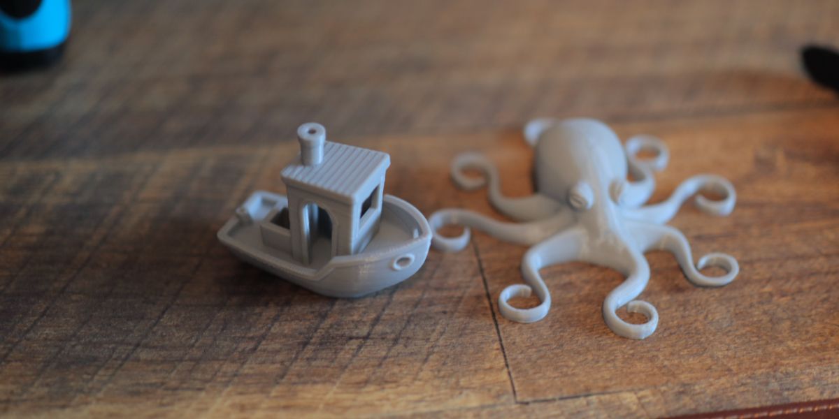 Octopus and Benchy test prints