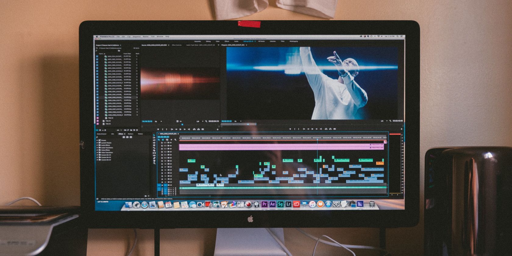 How to Import a Still Image Into Premiere Pro