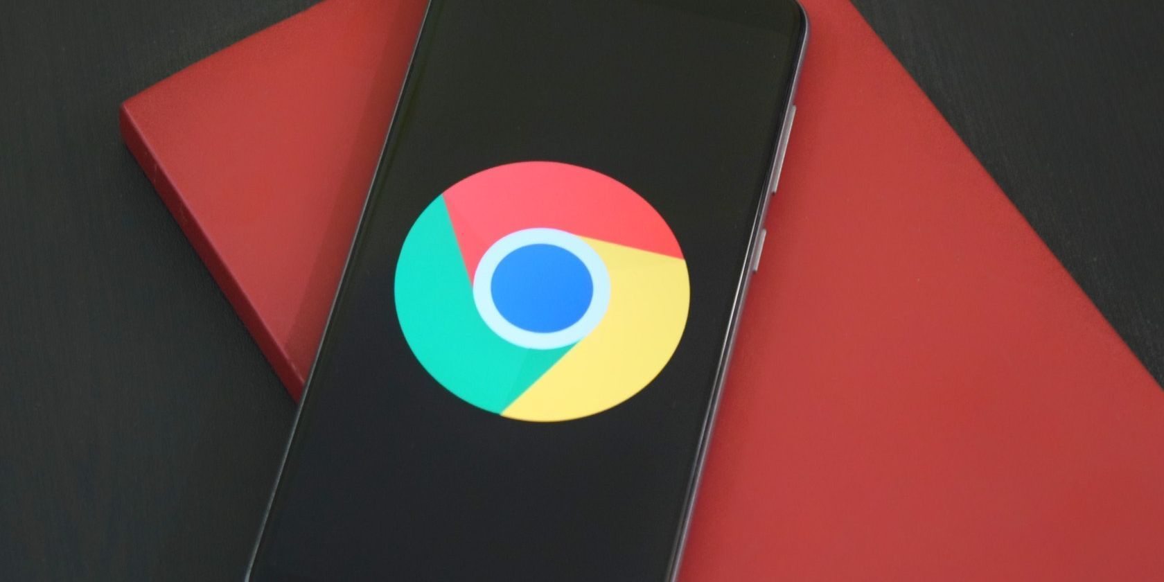 Chrome Symbol on Mobile Phone