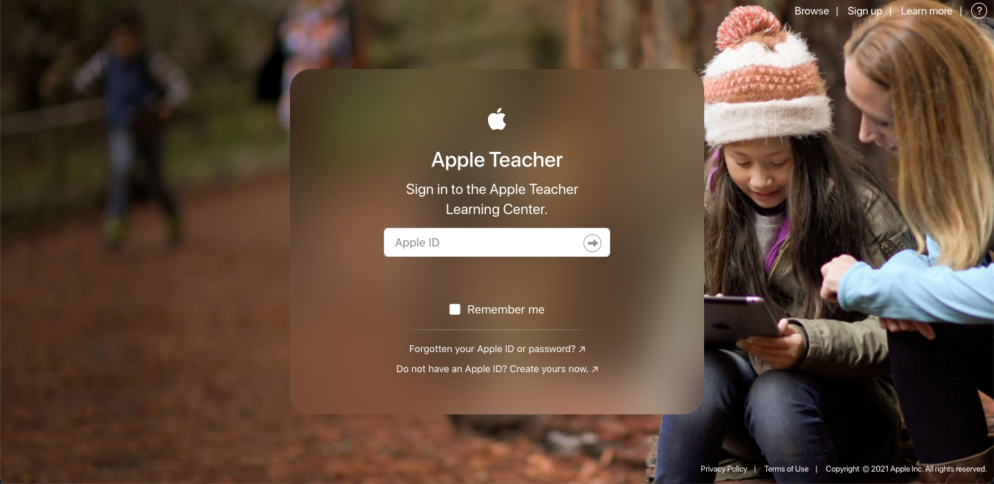 Screenshot showing the sign-up page for the Apple Teacher course