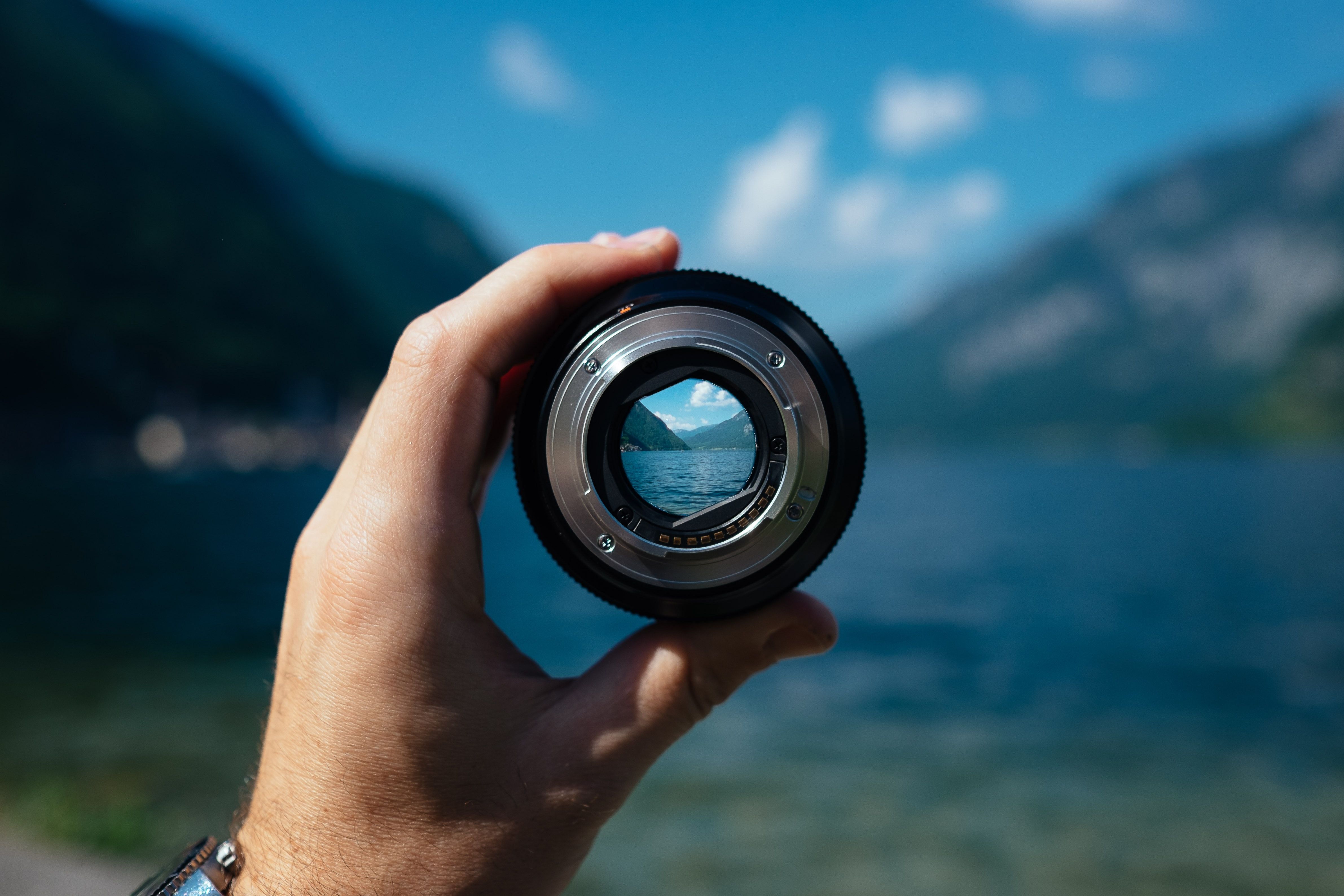 A lens in front of a lake
