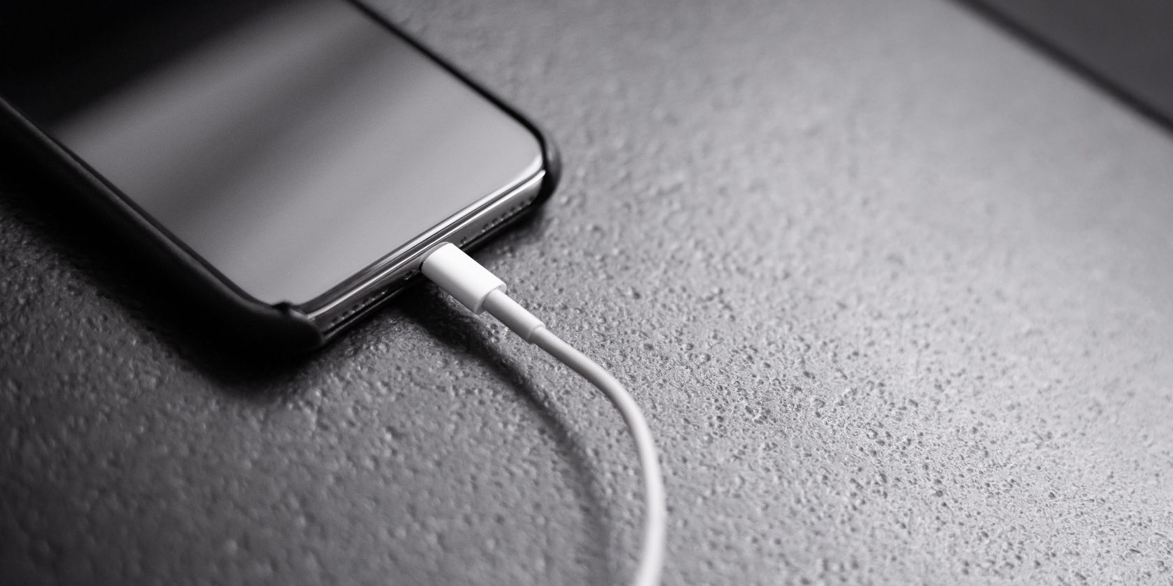 Why Doesn't Apple Want the iPhone to Have a USB-C Port?