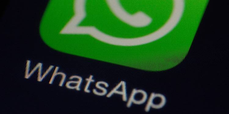 3 Tips to SAVE Data While Using WhatsApp