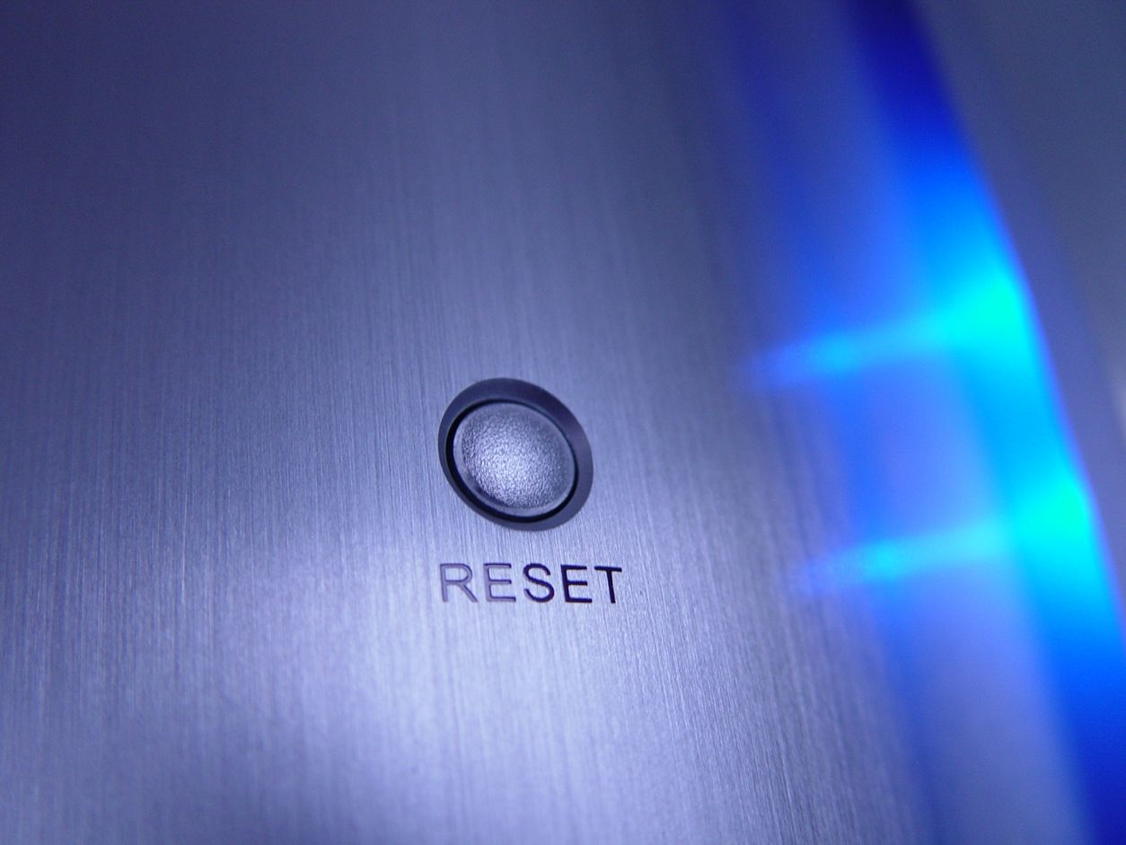 Image of reset button.