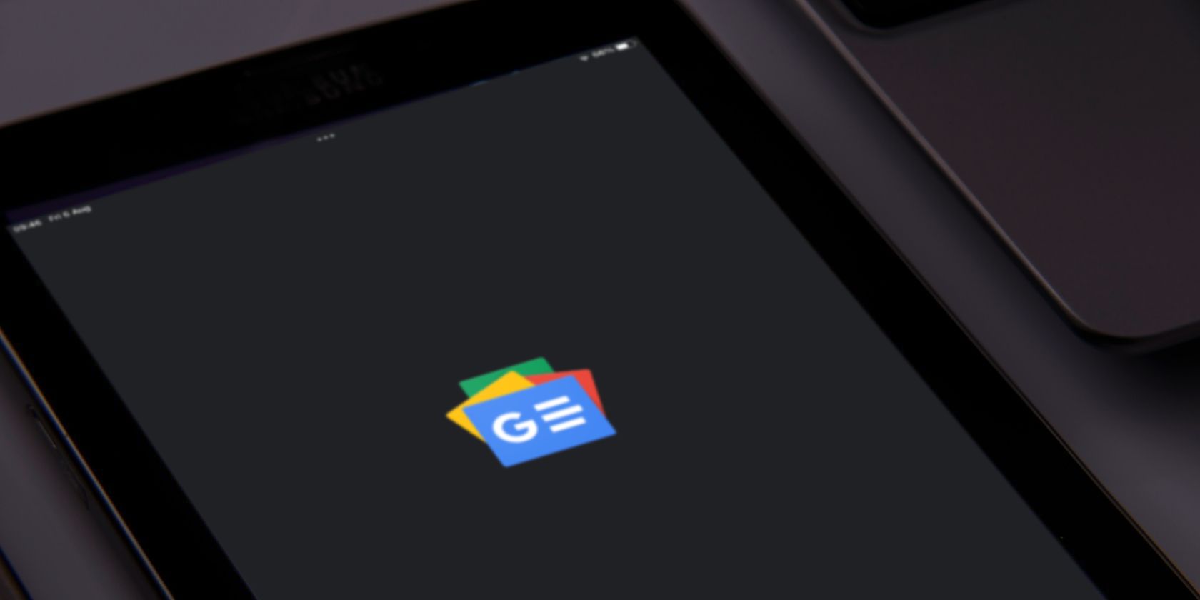 Google News splash screen on a tablet