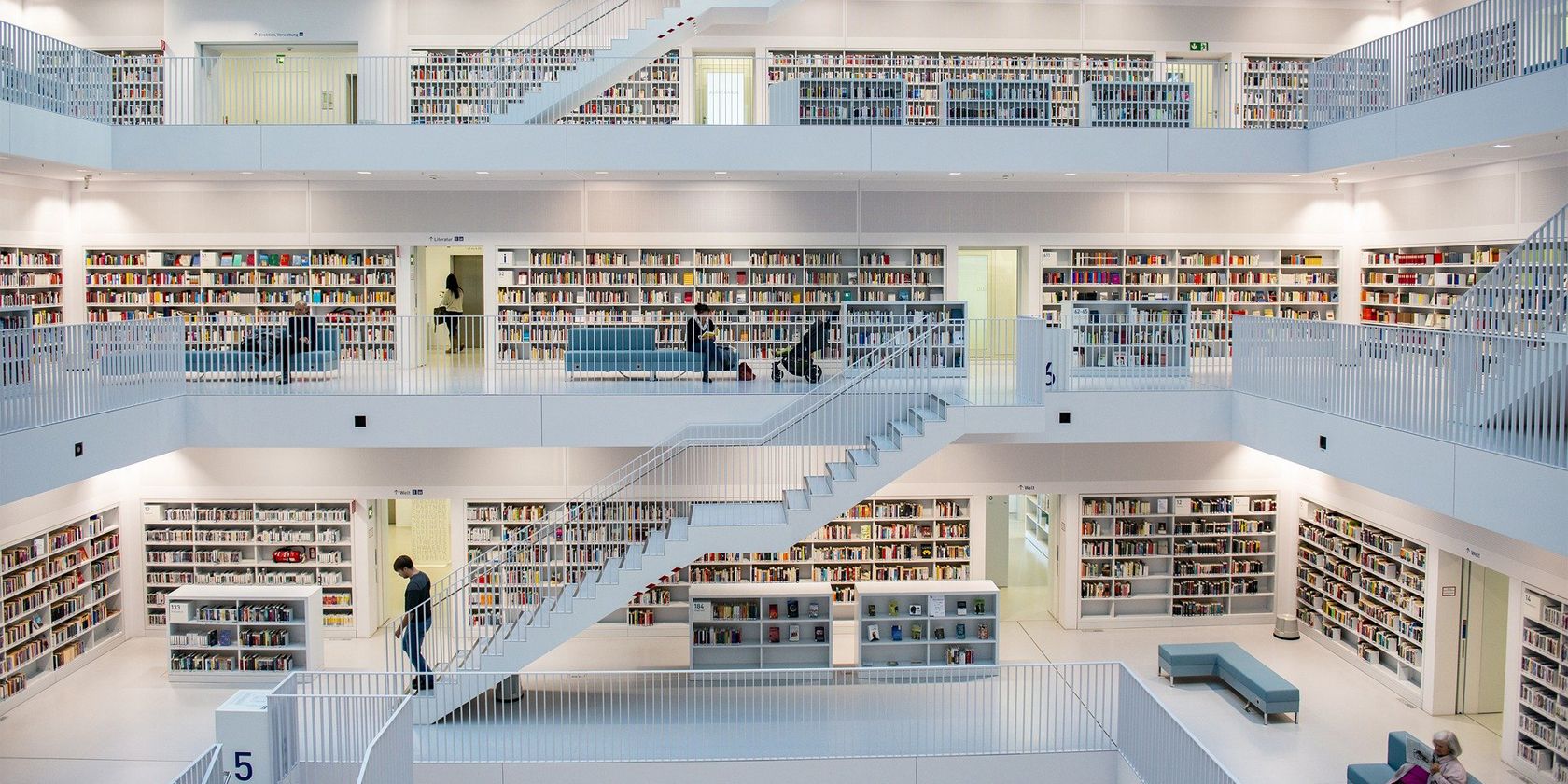 Библиотека школы 11. Штутгарт университет библиотека. Библиотека ассоциации.