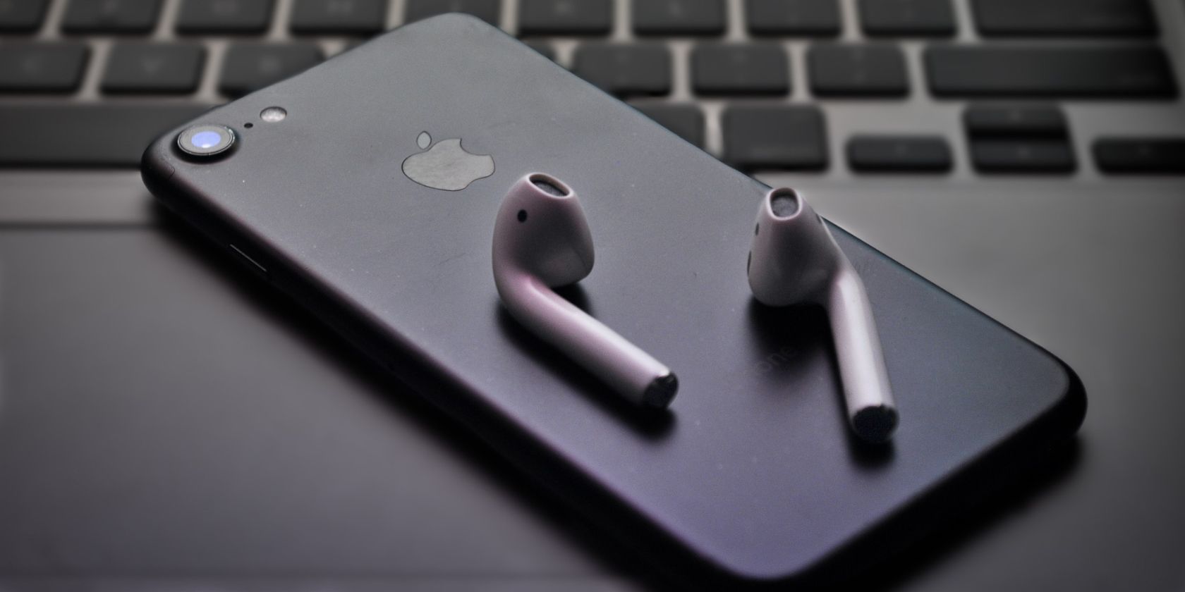 How to Use AirPods: A Beginner's Guide