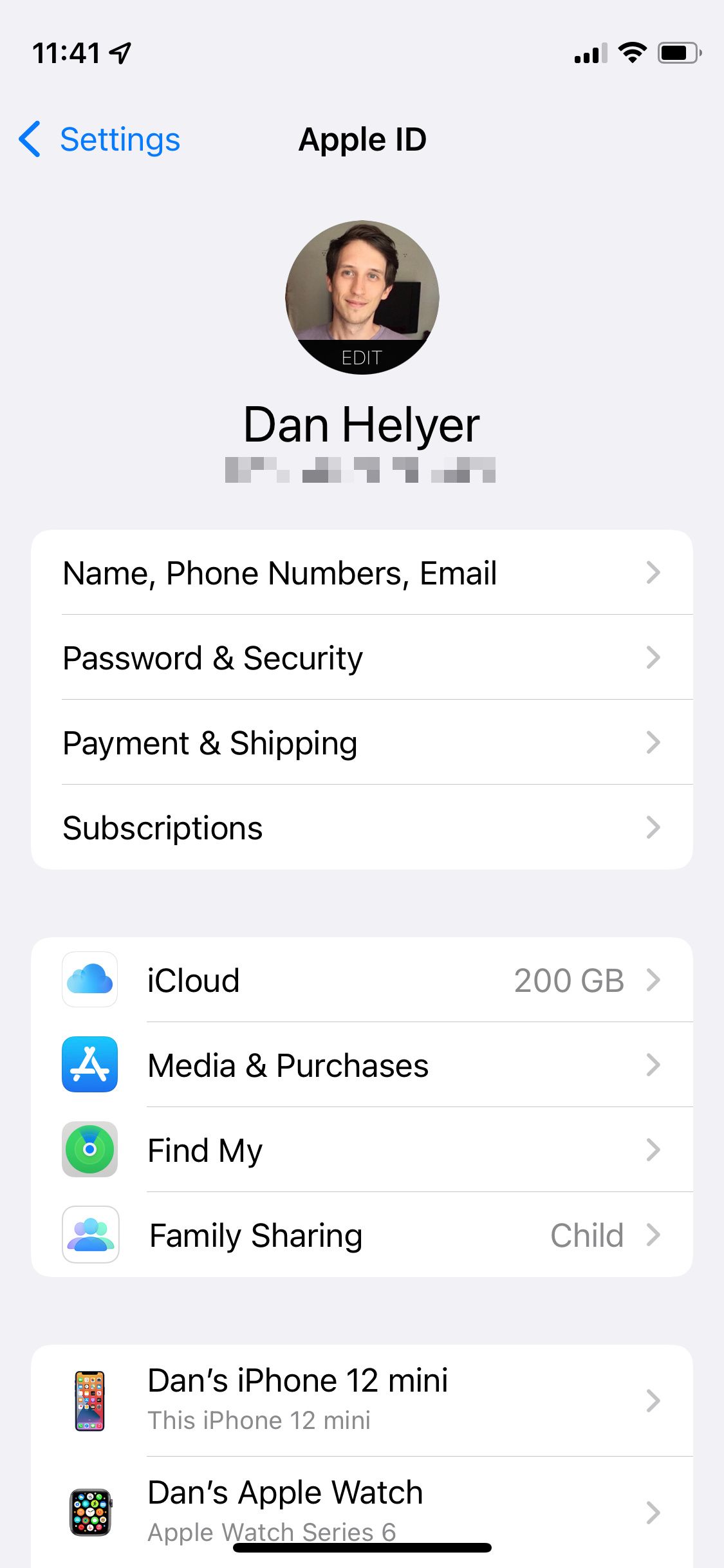 iOS Apple ID settings