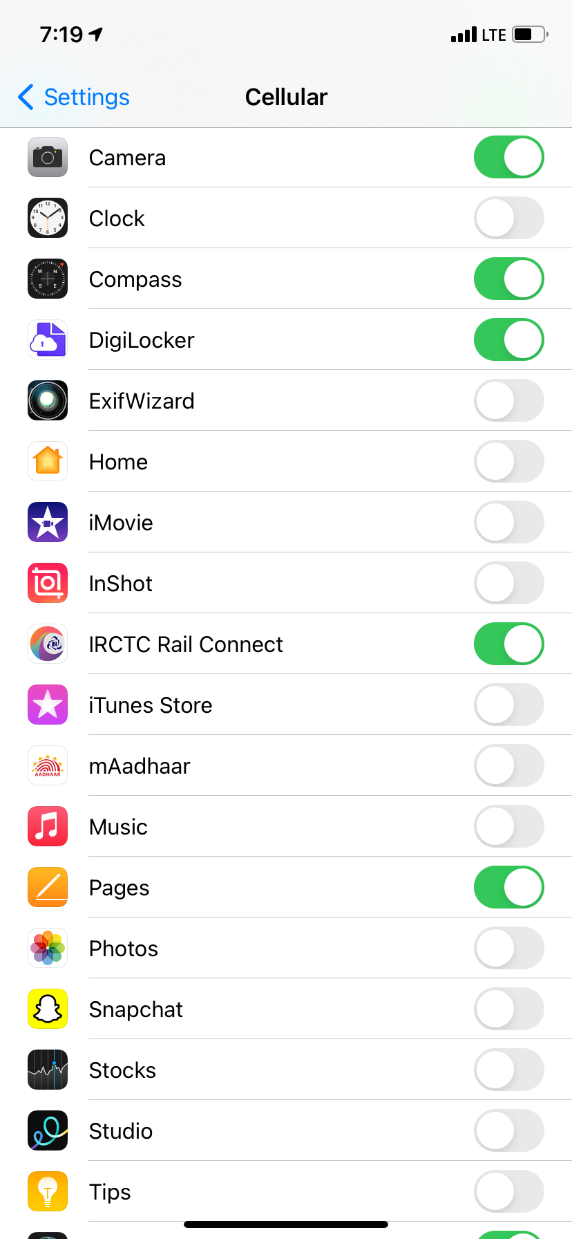 Turn Off Mobile Data for Unnecessary Apps in iPhone Cellular Settings