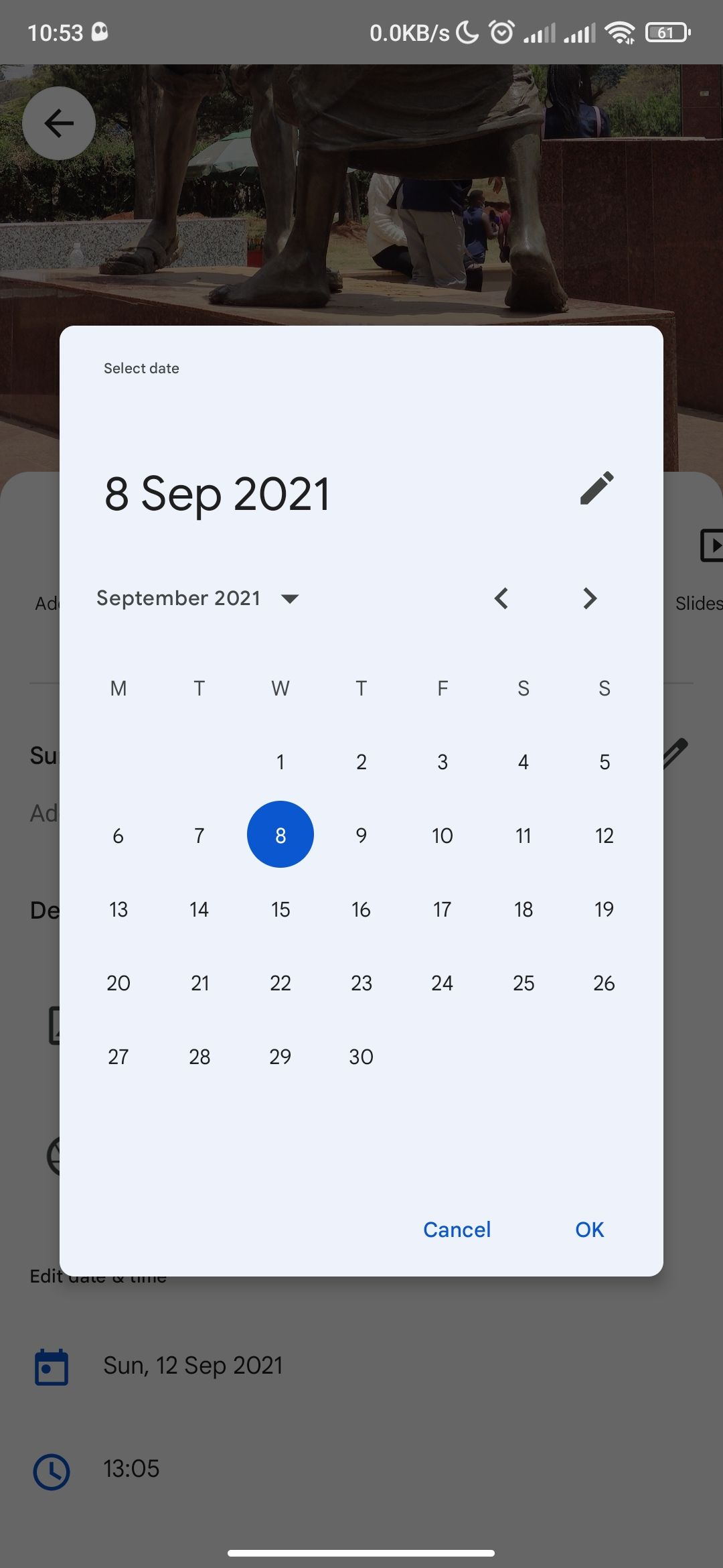 Date picker in Google Photos