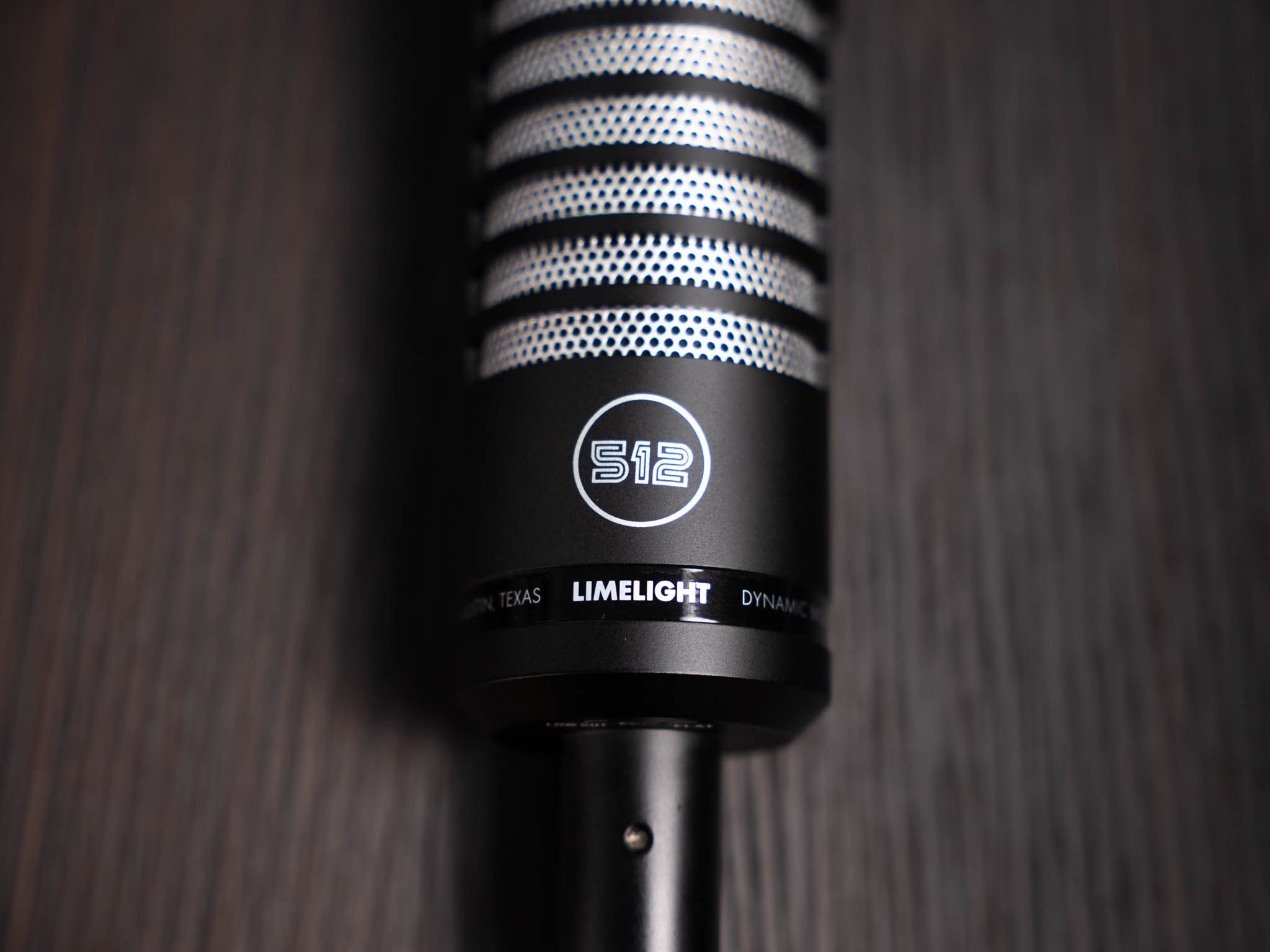 512 Audio Limelight: Dynamic XLR Microphone That Handles Noisy Rooms Well