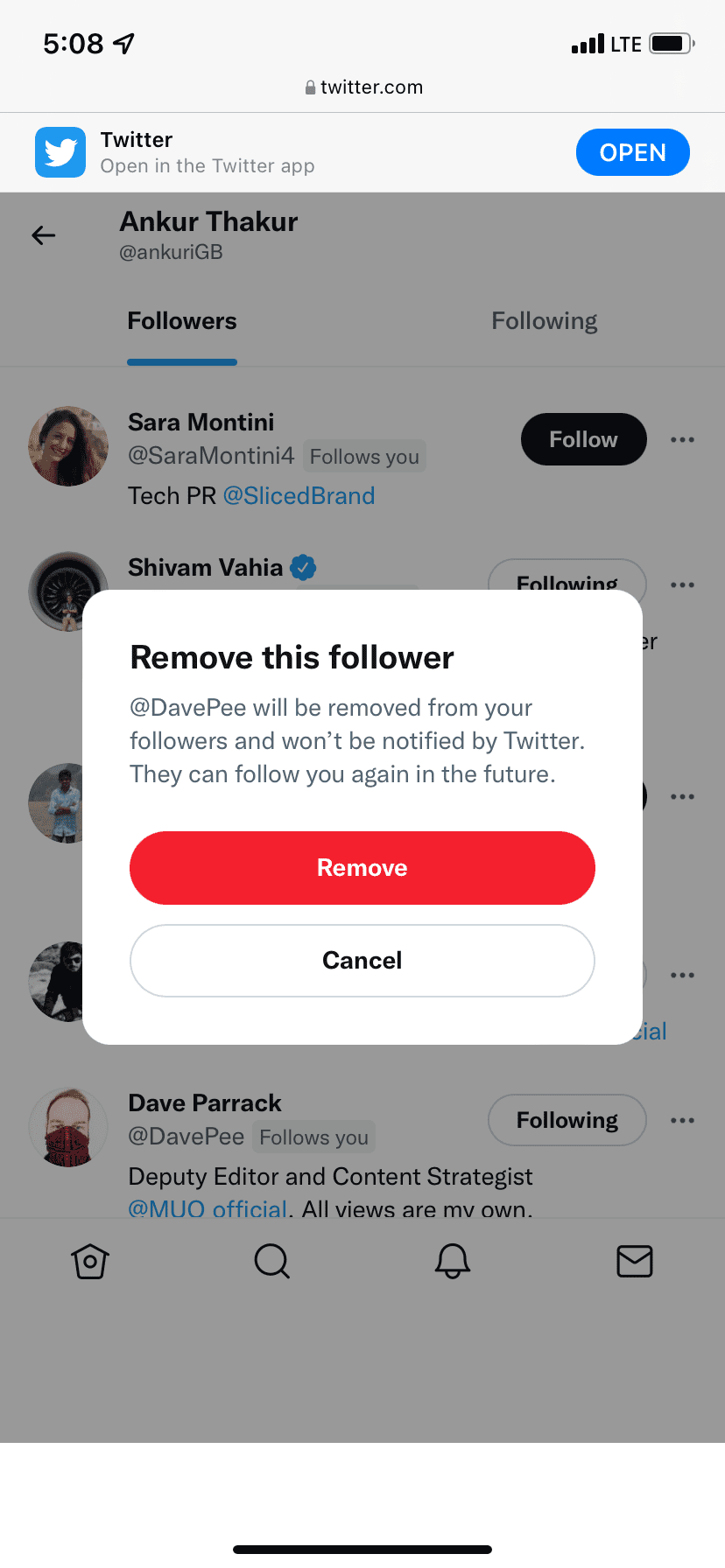Confirm to remove follower on Twitter