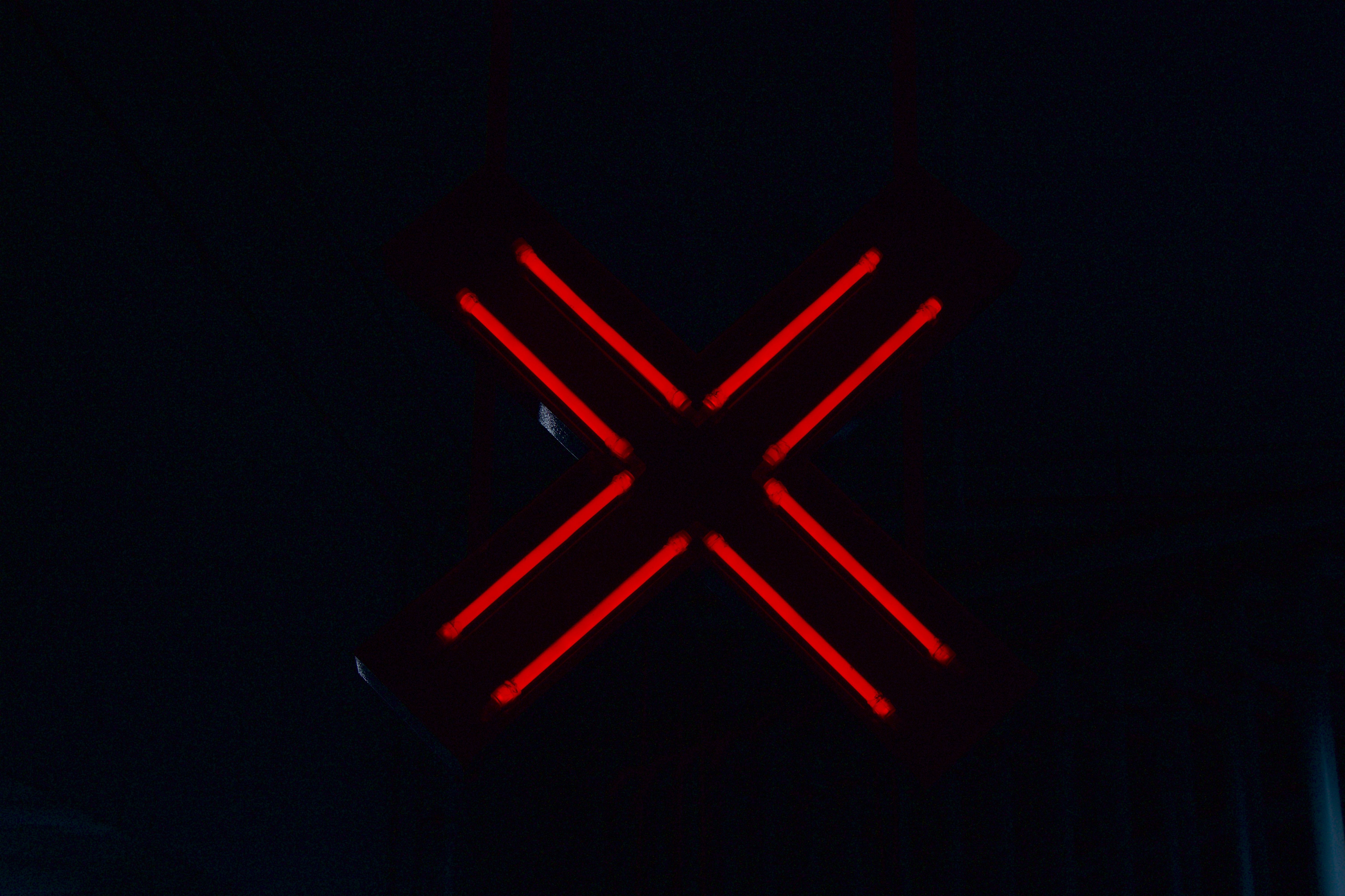 Photo of a red X on a screen