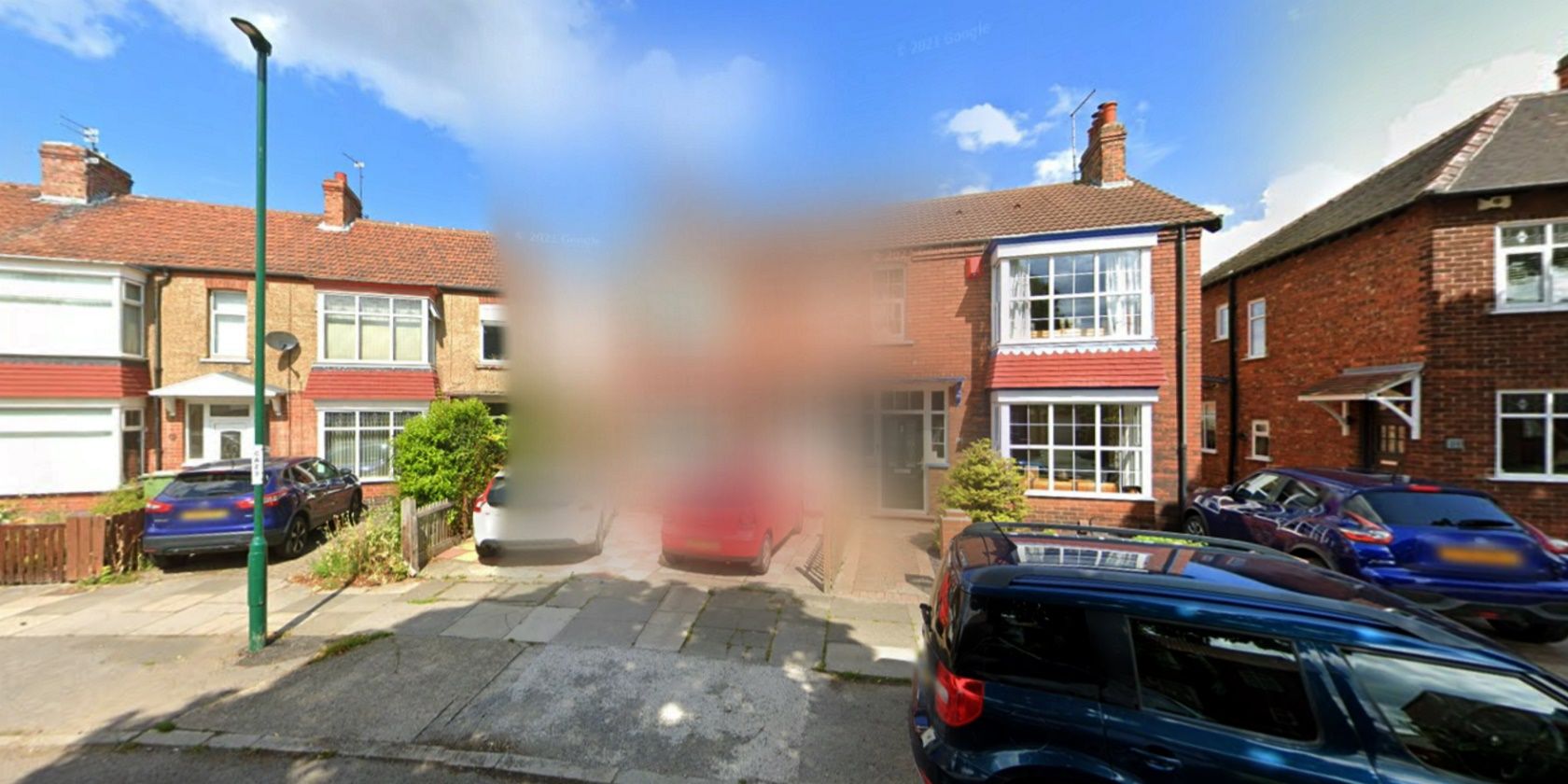 Blurred house on Google Maps Street View