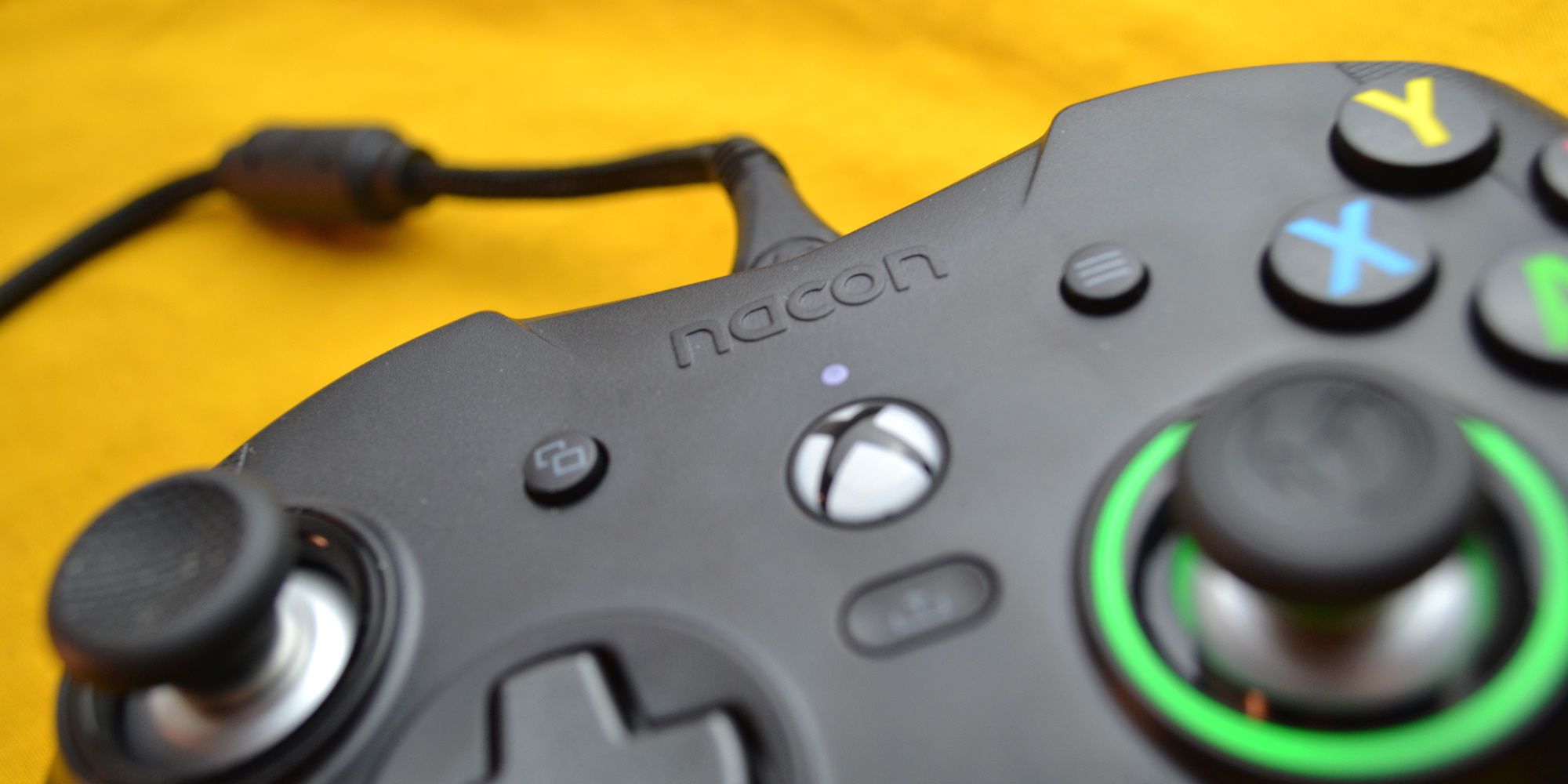 nacon revolution x pro controller nacon logo - Recensione Nacon Revolution X Pro: più economico e migliore di Xbox Elite Series 2