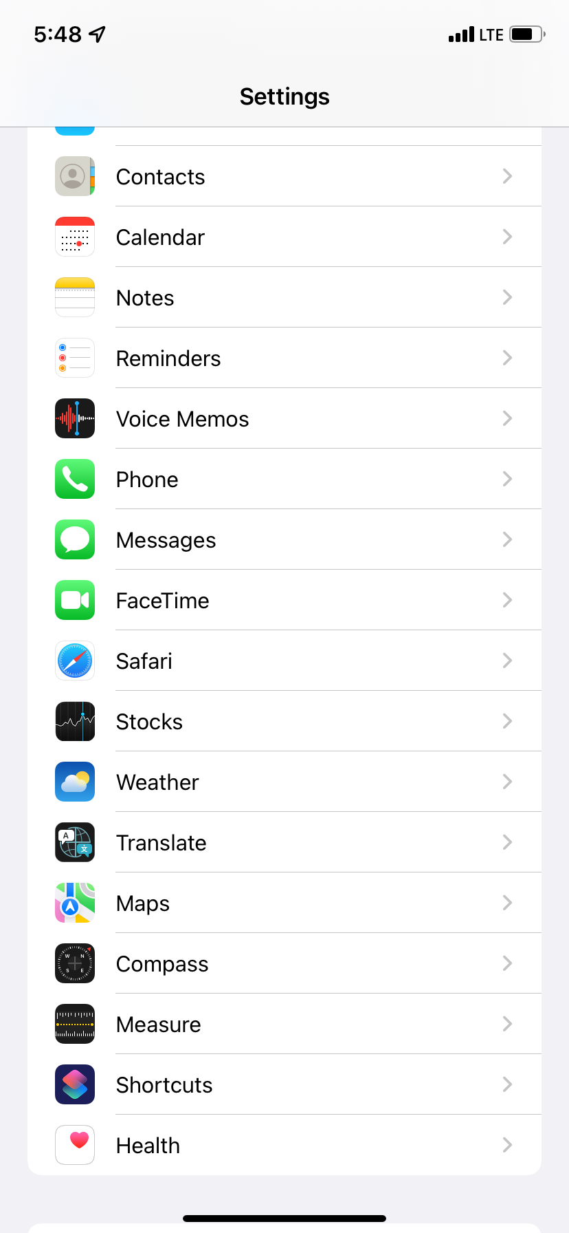 Settings app on iOS 15 showing Safari