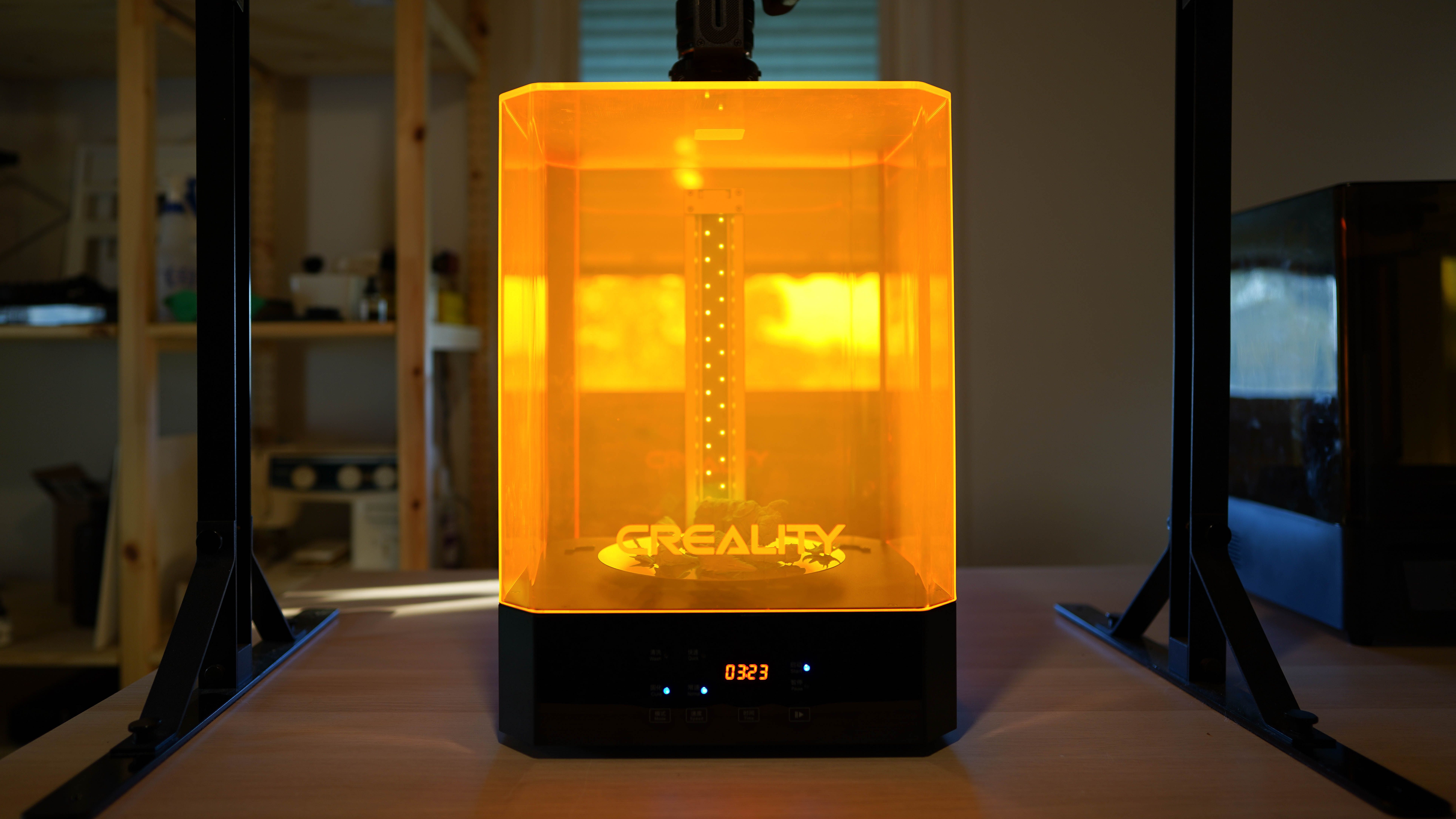 Creality UW-02 evening model curing