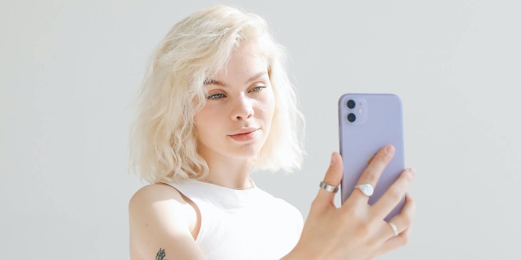 How to Prevent iPhone Selfies from Flipping or Mirroring After You Take Them