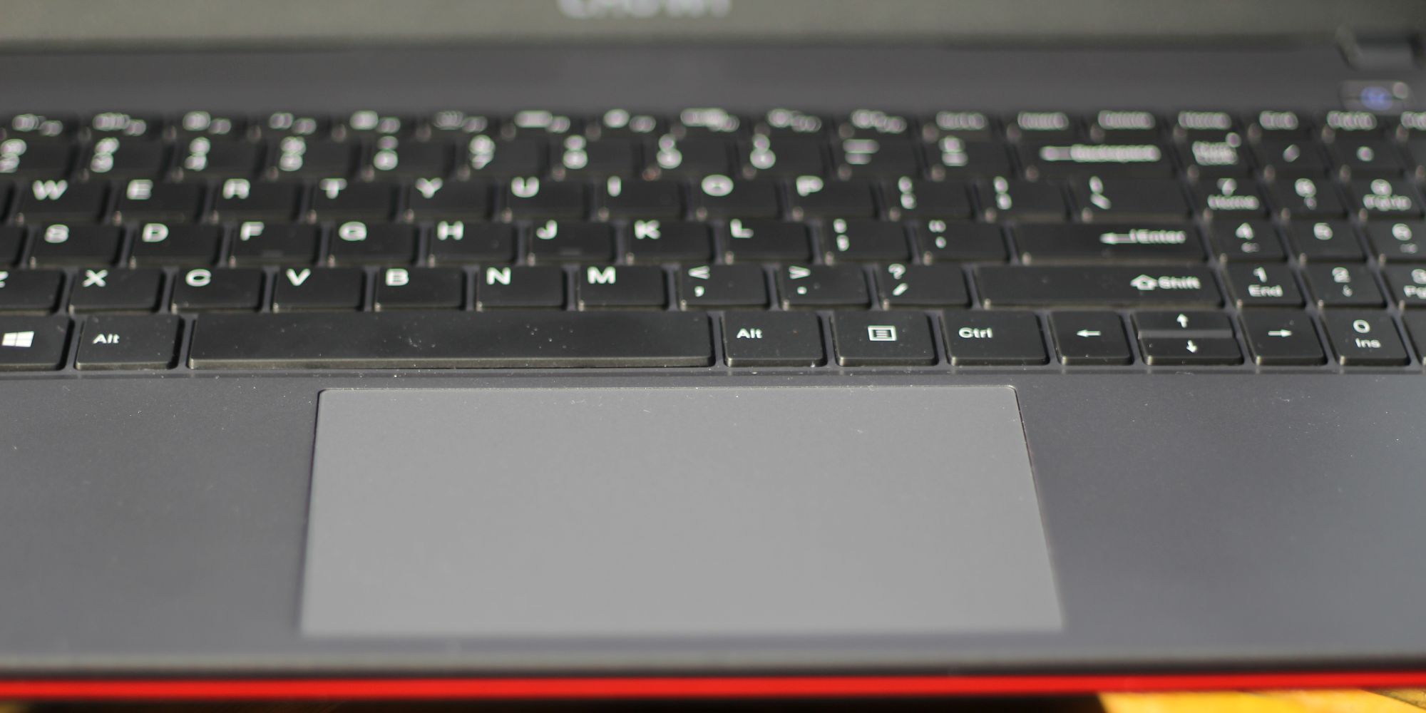 chuwi-corebook-xpro-laptop-review-touchpad-02