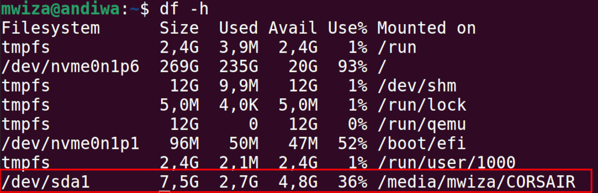 command list storage devices on linux