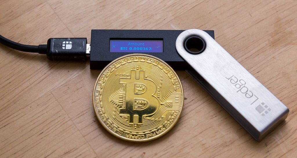 ledger nano s and bitcoin